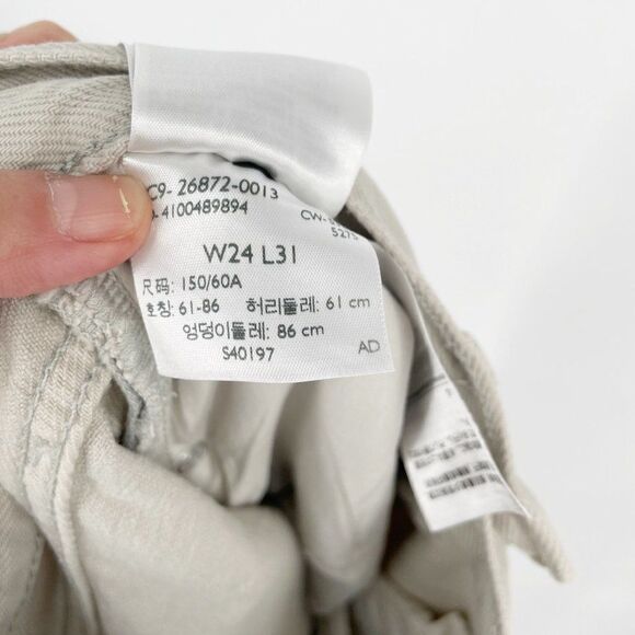 Levi's Premium High Waisted High Loose Baggy Jeans in Light Grey Women's 24 - Picture 9 of 9